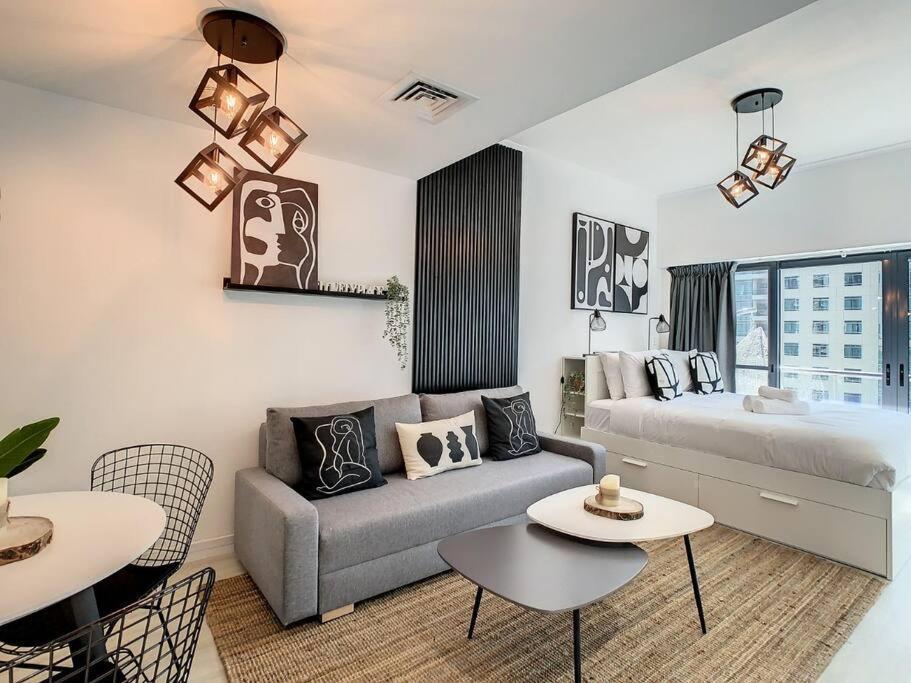 Luxury Modern Studio In Jlt With Amazing View & Rooftop Pool - Sleeps 3 Dubai Exterior foto